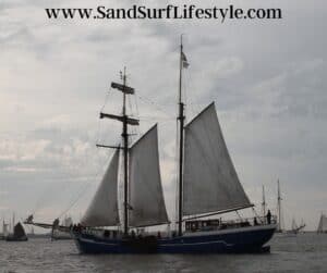 What Is The Difference Between a Ketch and a Schooner?