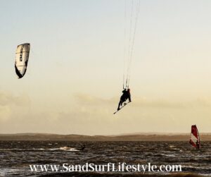 Is Kitesurfing Easier Than Surfing? Kitesurfing Vs. Kiteboarding